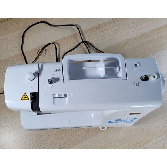 Juki Sewing Machine HZL-70HW-A Quilting Computerized Auto Needle Threader Case - Picture 5 of 12